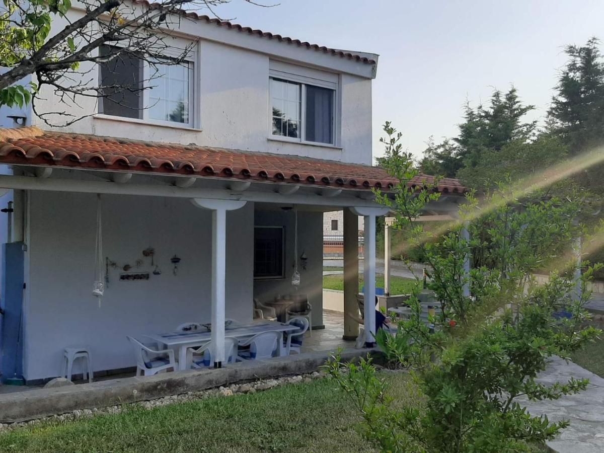 Wonderful House With Private Garden Villa Flogita Buitenkant foto